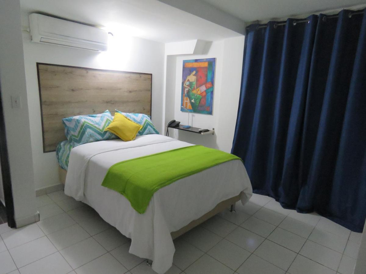 Serenade Lodging Rooms Панама Сити Екстериор снимка